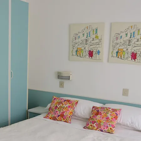 Hotel Maarea 3*