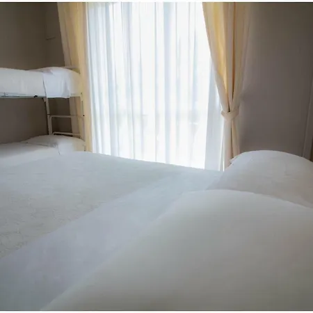 Hotel Maarea 3*